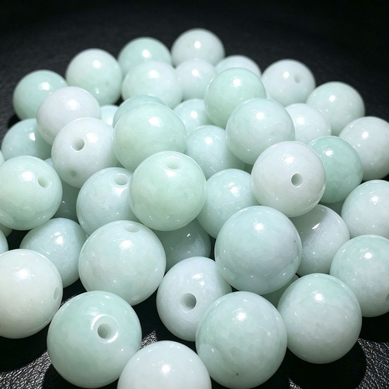 Earrings - 10 szt. Naturalne jadeitowe szmaragdowe koraliki