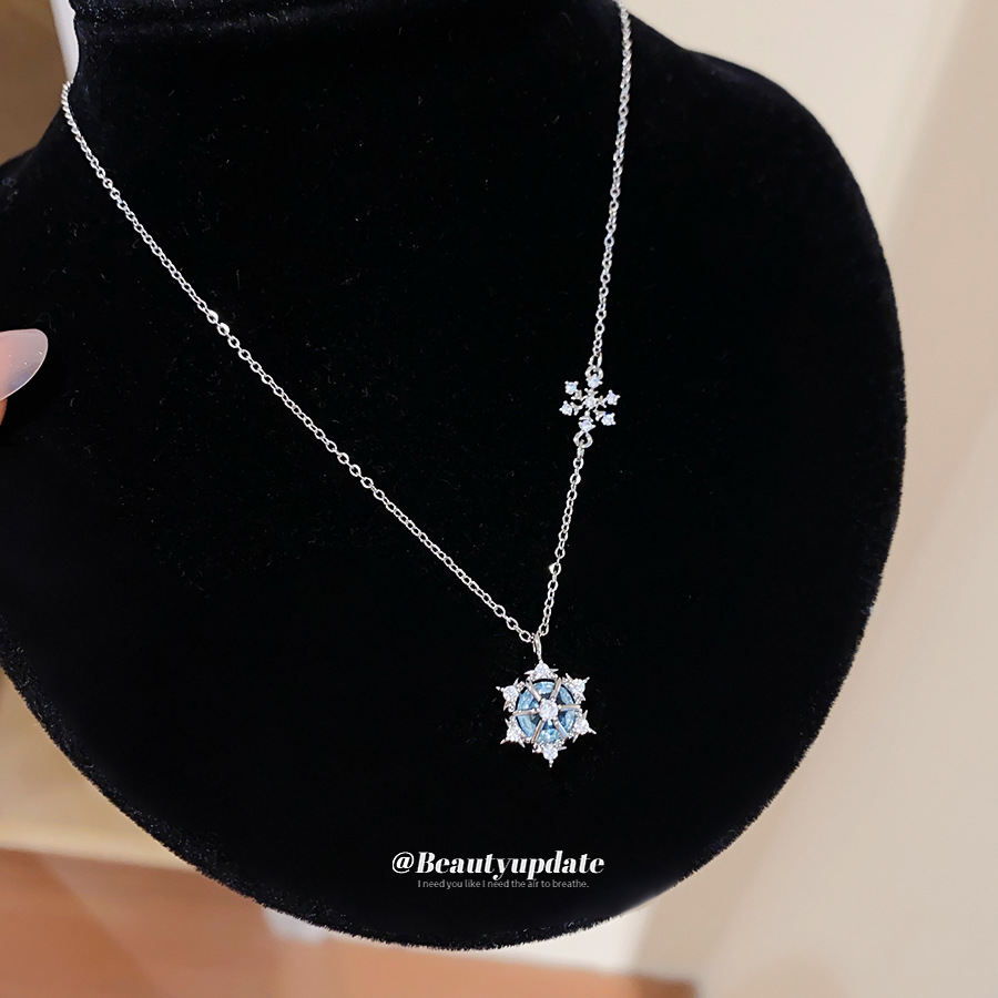 Layered Pendant Necklace Aesthetic - Błyszczący naszyjnik z zawieszką w kształcie